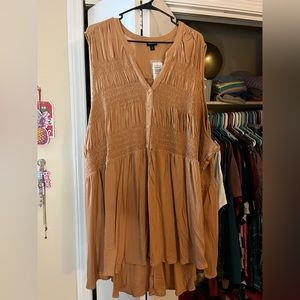 Torrid Size 6x Sleeveless Top